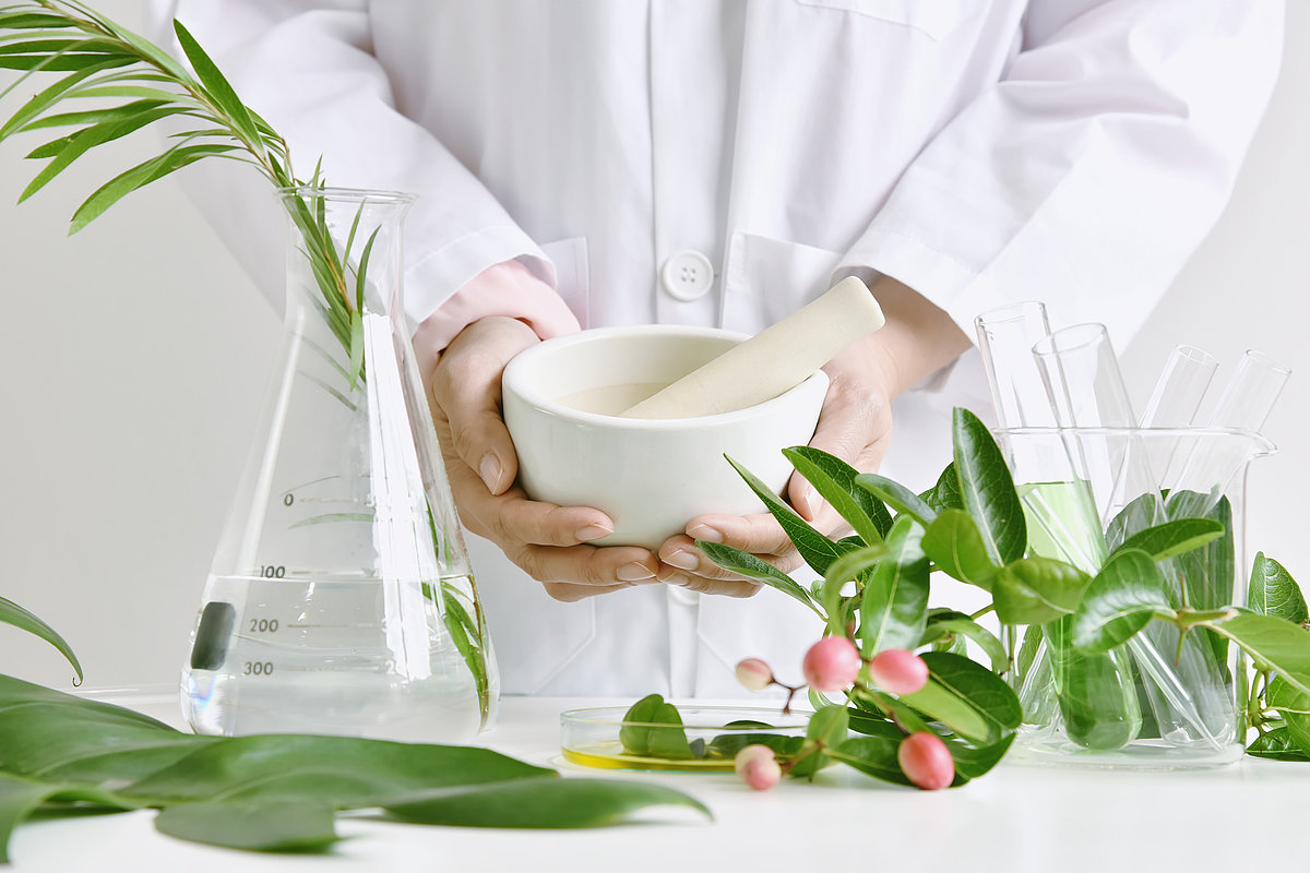 Naturkosmetik in der Apotheke